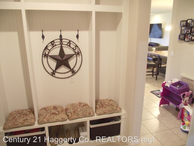Building Photo - 3 br, 2 bath House - 14677 Randall Cunningham
