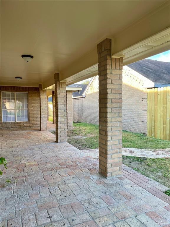 Foto del edificio - 2115 Ichabod Ln