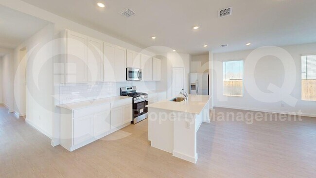 Foto del edificio - 454 Ridge Dr