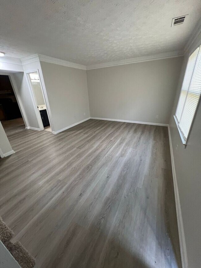 Building Photo - !!!WARNING: AVOID SCAMS CONFIRM RENTAL AT ...