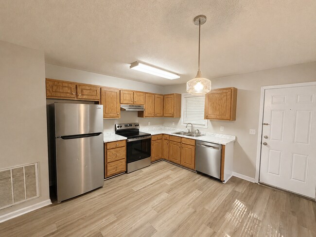Foto del edificio - 308 E Gilbreath St