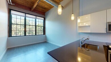 Building Photo - 15 Richdale Ave