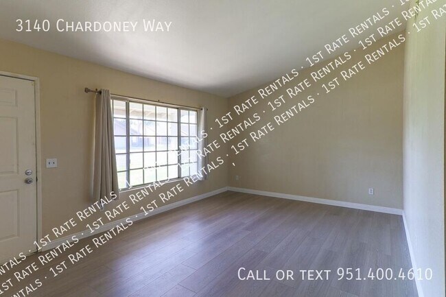 Foto del edificio - Ready for Move-in!