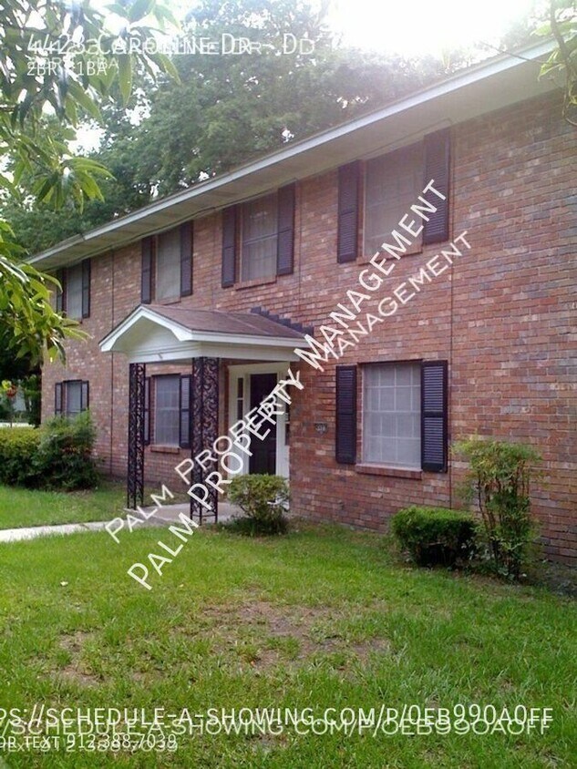 Foto principal - 4423 Caroline Dr
