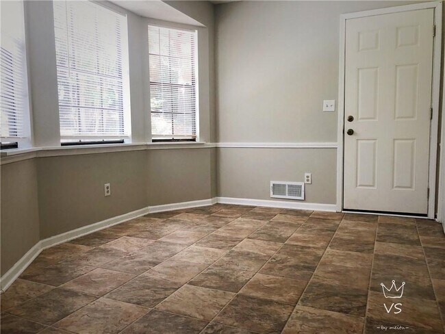 Foto del edificio - 3733 Tree Bark Ln SW