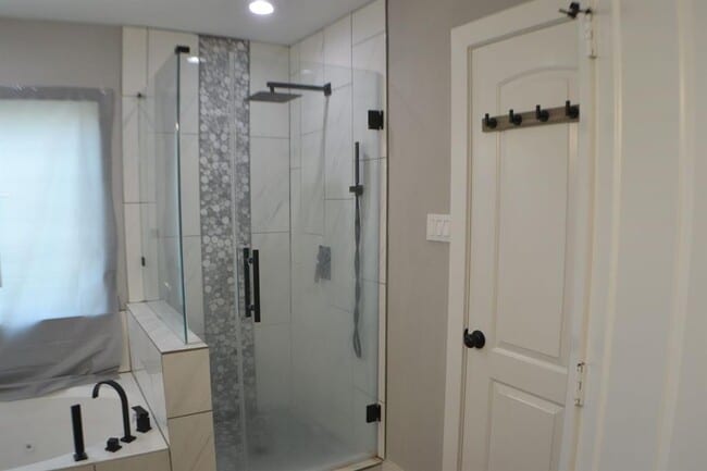 Building Photo - 9837 Fabiola Dr
