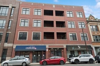 Building Photo - 2245 W North Ave