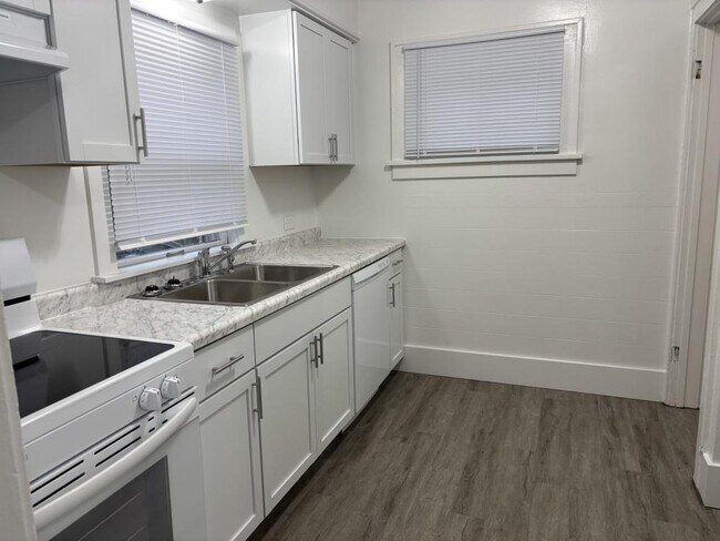 Foto del edificio - 537 N Dartmouth St