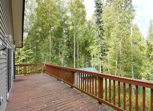 Foto del edificio - Single-Family 1 Bed Home | Available June 8 | Dog Friendly
