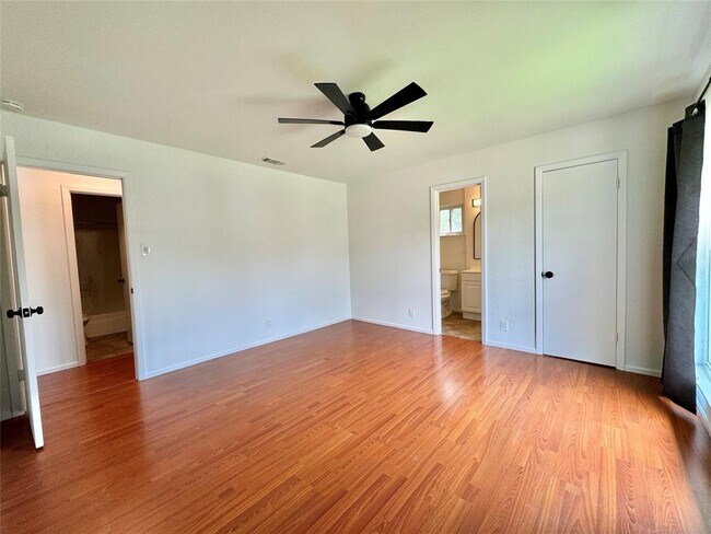 Building Photo - 12503 Lamppost Ln