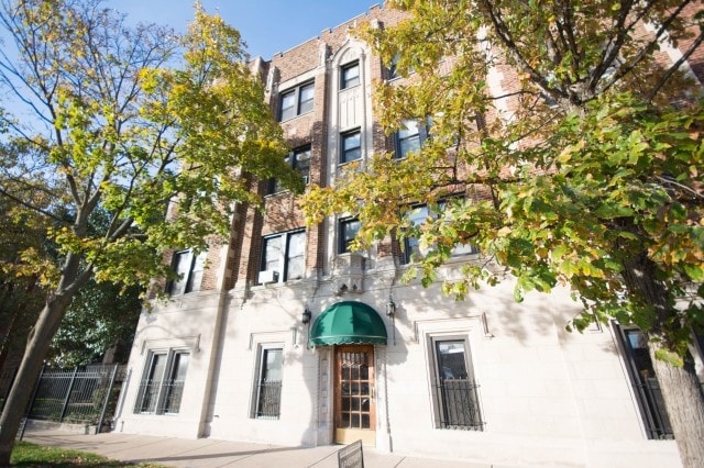 Primary Photo - 948 W Cuyler Ave