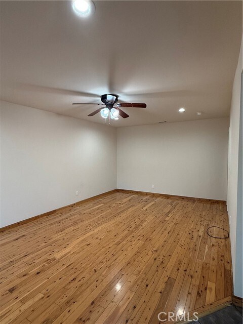Foto del edificio - 7881 Claybeck Ave