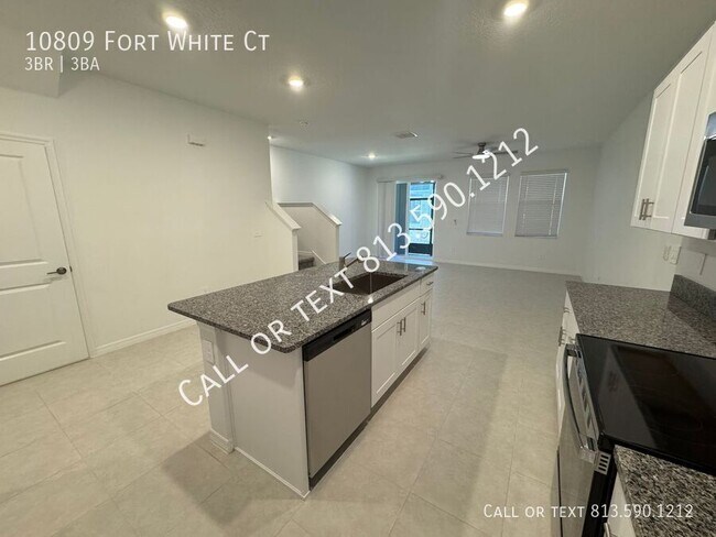 Building Photo - 10809 Ft White Ct