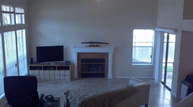 Foto del edificio - 6700 Shiner St
