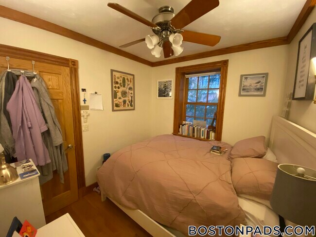 Foto del edificio - 61 Anderson St