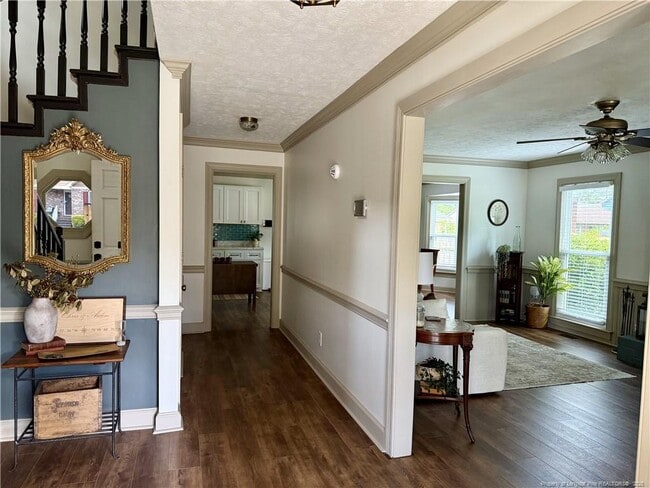 Building Photo - 405 Andros Dr