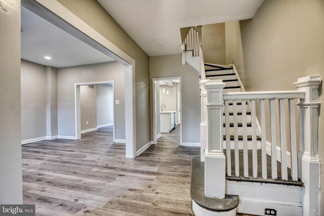 Foto principal - 2650 Oswego Ave