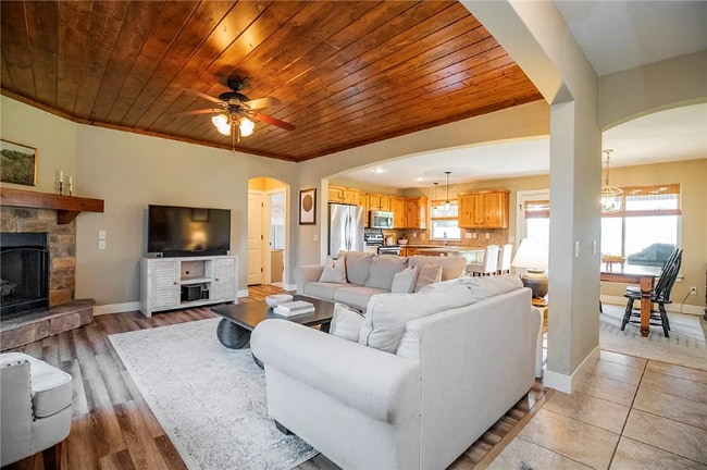 Foto del edificio - 808 Sand St