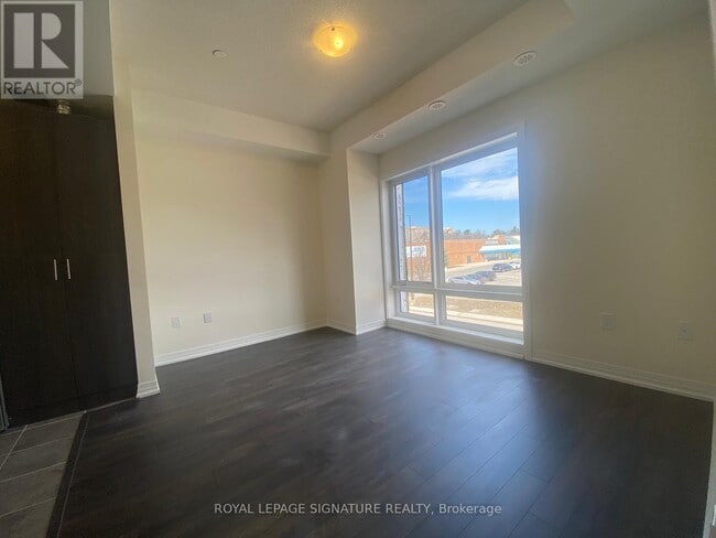 Building Photo - 10-10 Liben Wy