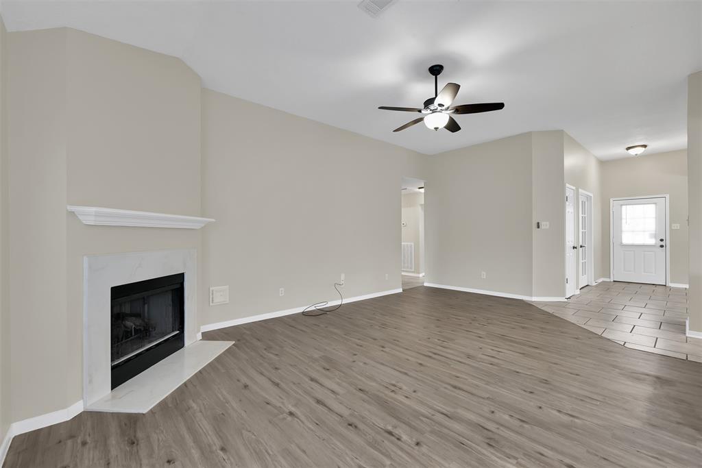 Primary Photo - 22534 Red Pine Dr