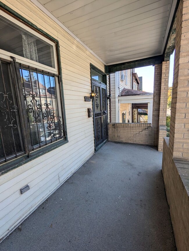 Foto del edificio - 4 Bedroom, 2 Bathroom Single Family Home (...