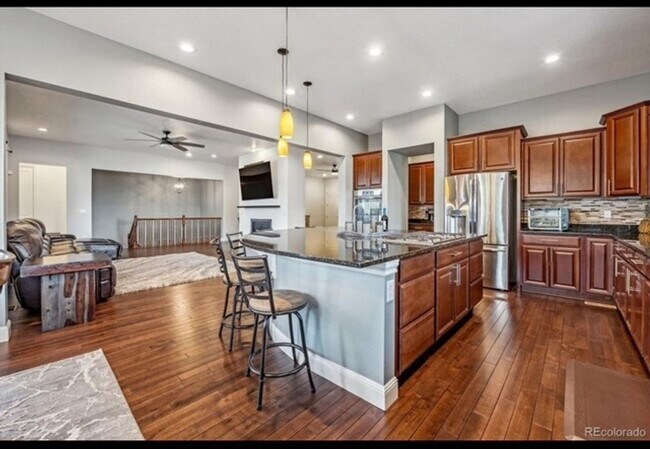 Building Photo - Stunning 4BR Home in West Arvada