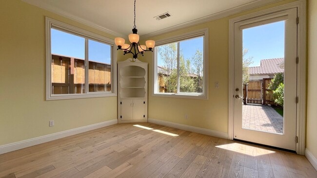 Building Photo - Exceptionally Maintained, Newer, Single Level 3-Bedroom Home with Air Conditioning in Serra Meadows