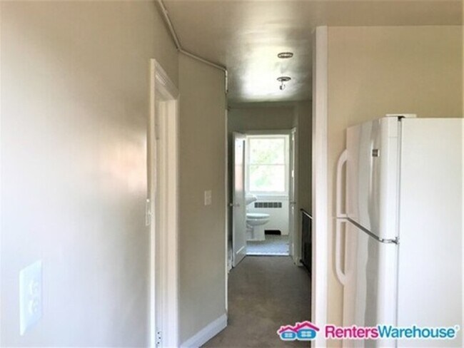 Foto del edificio - 8522 Chestnut Oak Rd