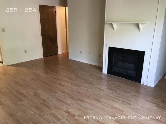 Building Photo - 2 bedroom in Fresno CA 93710