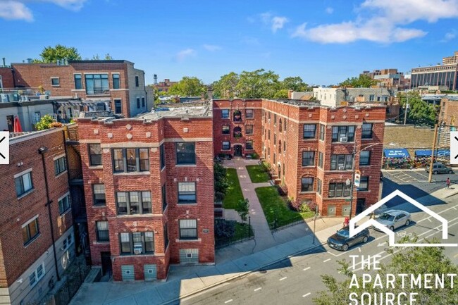 Photo - 2894 N Clark St Apartment