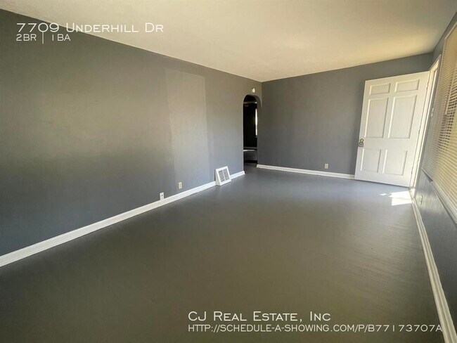 Foto del edificio - 7709 Underhill Dr