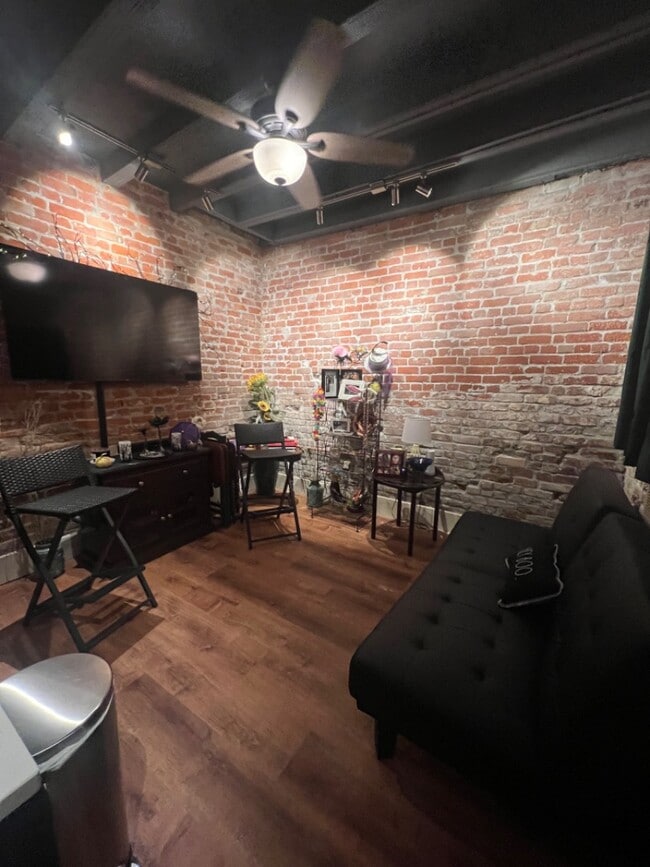 Building Photo - 1301 Decatur St
