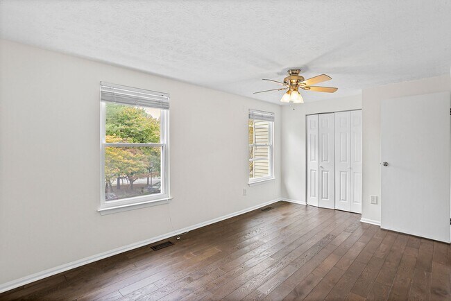 Building Photo - Village of Hickory Ridge: Columbia