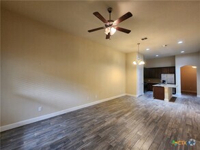 Building Photo - 1213 FM306