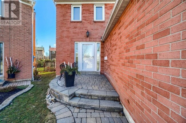Building Photo - 46 Nickel Crescent