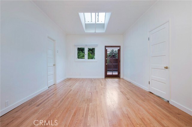 Foto del edificio - 5846 Harold Way