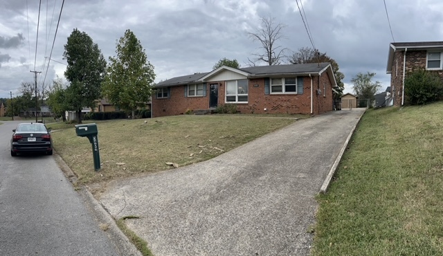 Front right side of house - 3809 Dubois Dr