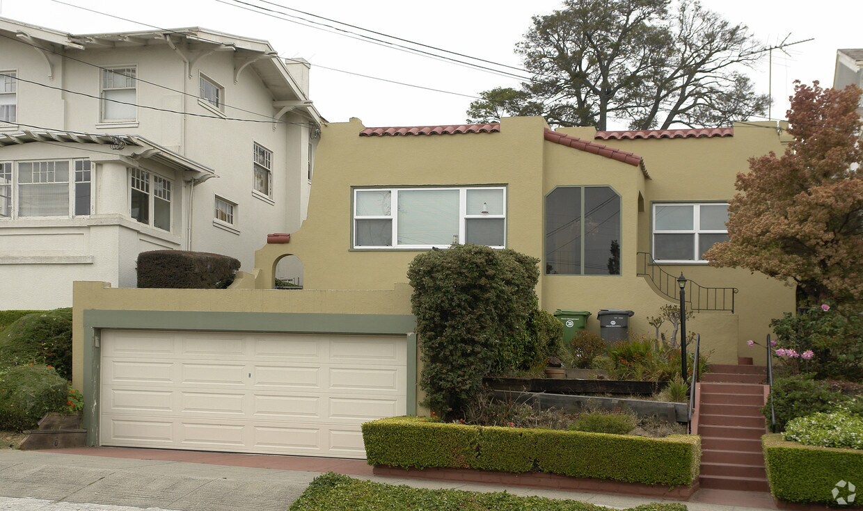 Foto del edificio - 1432-1434 Hampel St