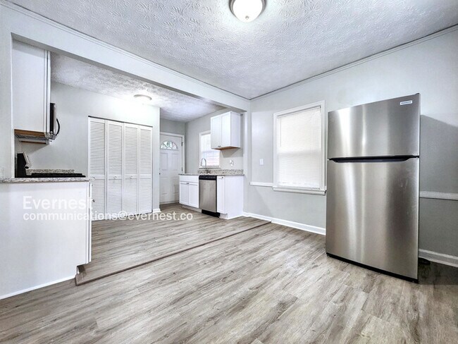 Foto del edificio - 1292 Beecher St SW