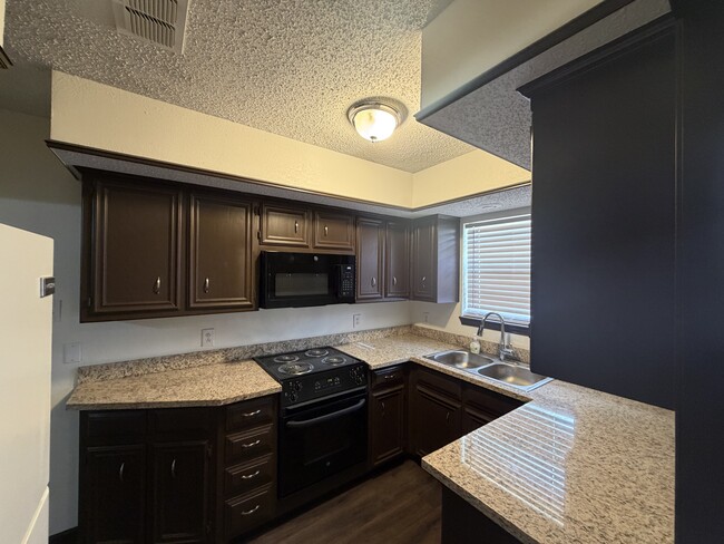 Foto del edificio - 2114 92nd St