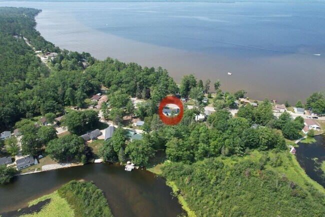 Foto del edificio - 962 County Rd 440