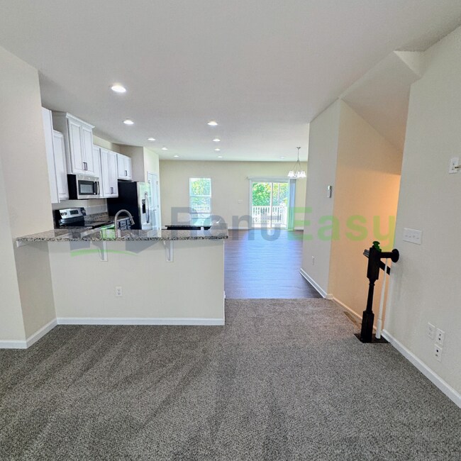 Foto del edificio - 447 Covington Ct