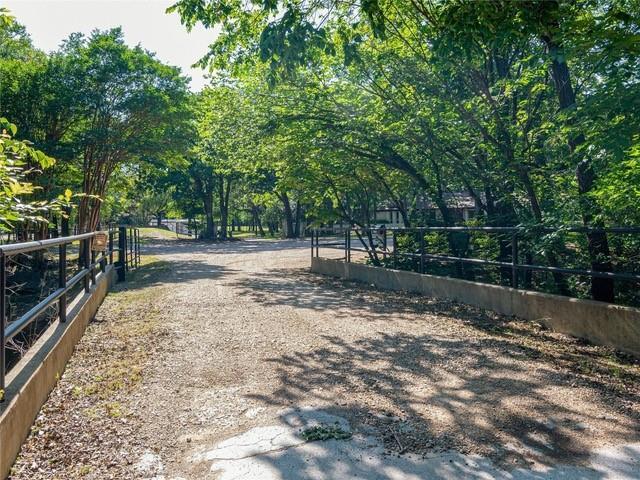 Foto del edificio - 2220 Timber Creek Trail