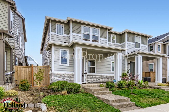 Building Photo - **SPECIAL OFFER $400.00 OFF FIRST MONTH RE...