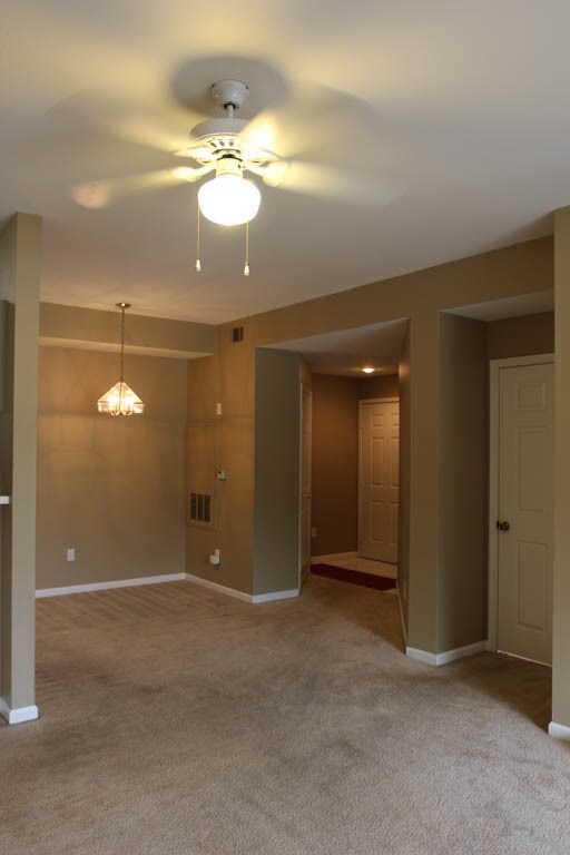 Foto del edificio - Coming Soon! 2/2 Second-floor Condo for Rent in Sonota at Canyon Crest!
