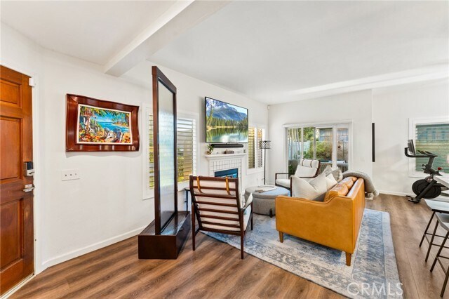 Building Photo - 825 N Glassell St