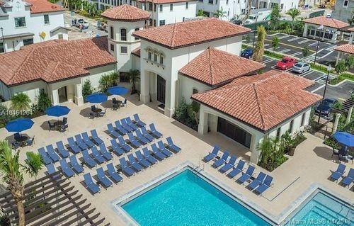 Building Photo - 11330 SW 16th St