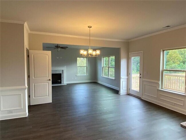 Foto del edificio - 58 Hidden Pines Cir