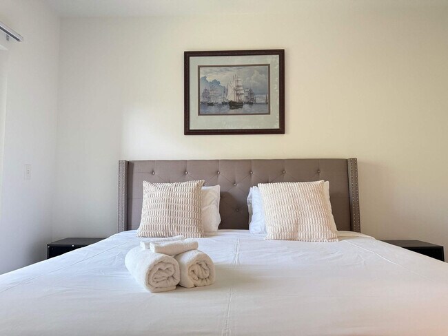 Foto del edificio - 525 Parkway Dr NE