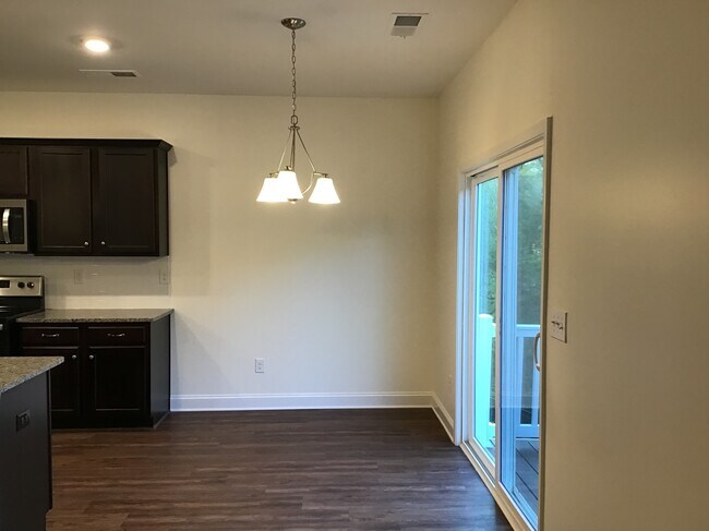 Building Photo - 1023 Bentley Park Drive